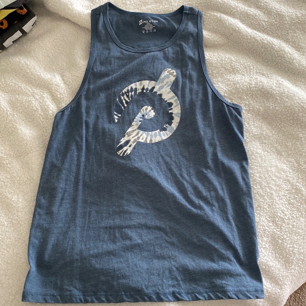 Peloton tank
